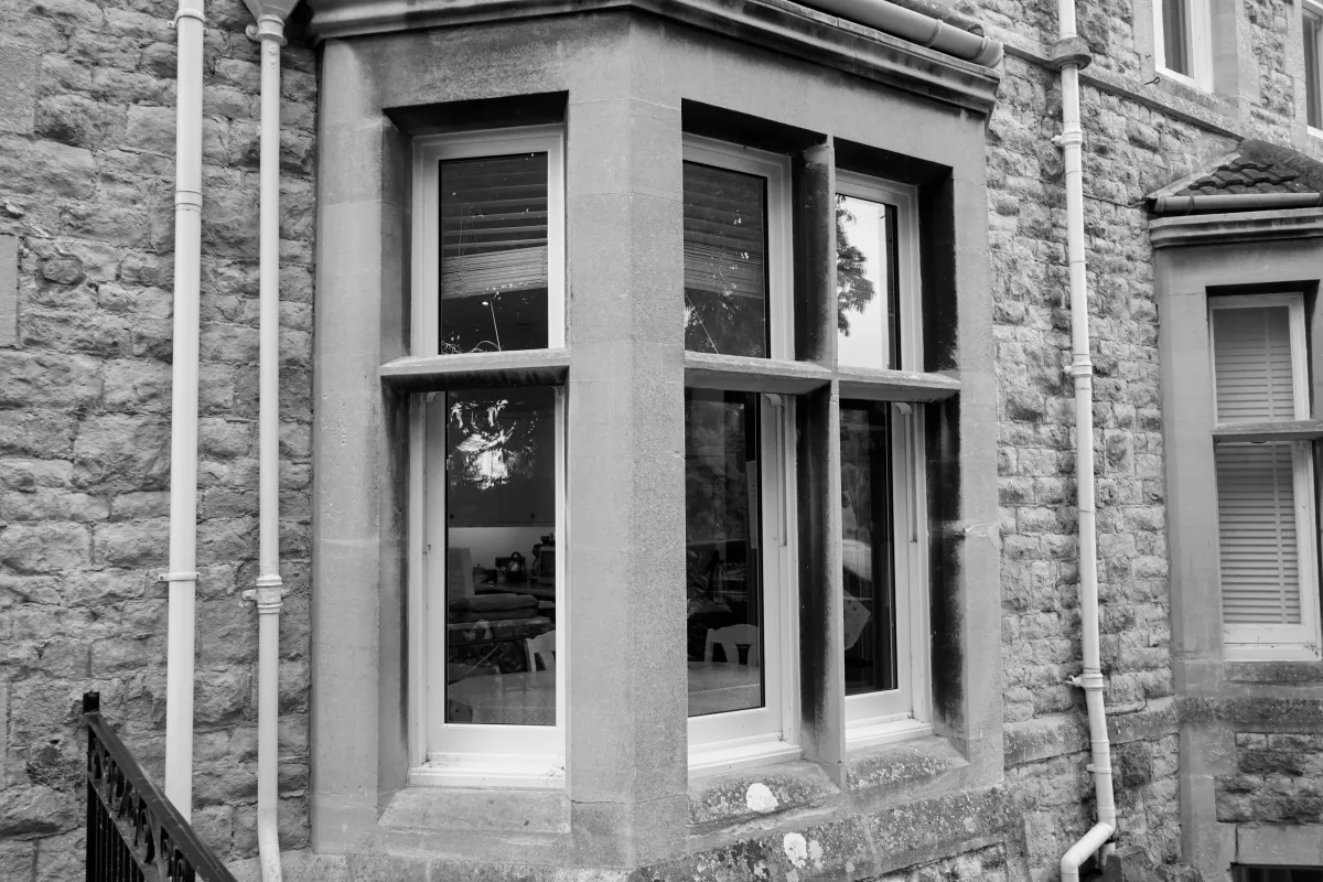 Shutters Richmond: Elegant Window Dressing for Richmond Upon Thames