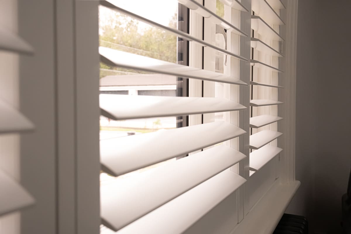 Endura Wood Shutters: A Closer Look at the Hardwood Range