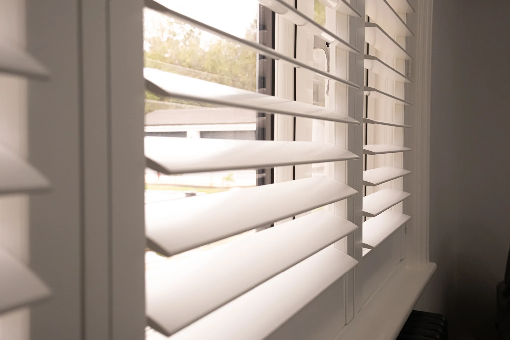 Mimeo Composite Shutters in a modern kitchen